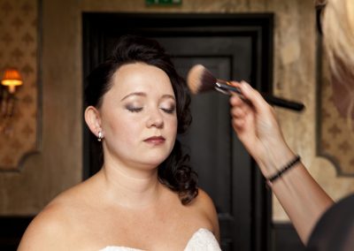 MM Visagie & Hairstyling Bruidskapsel & Bruidsmake-up
