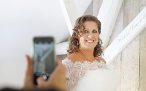MM Visagie & Hairstyling Bruidskapsel & Bruidsmake-up 0.7