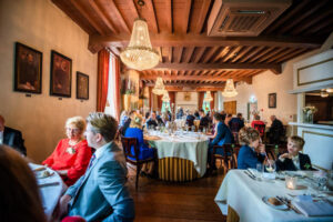 Romantische mariniersbruiloft in de tuin MMVisagie & Hairstyling (57)
